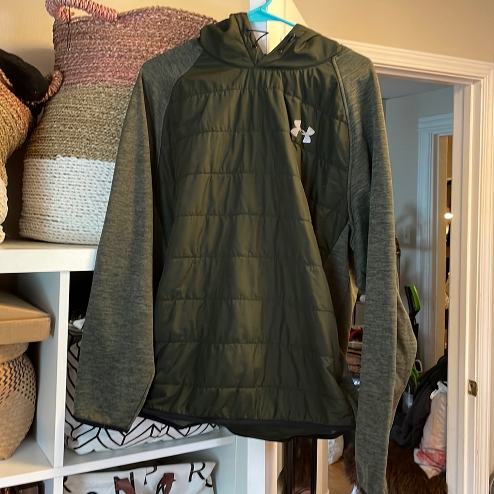 Under armor sweatshirt